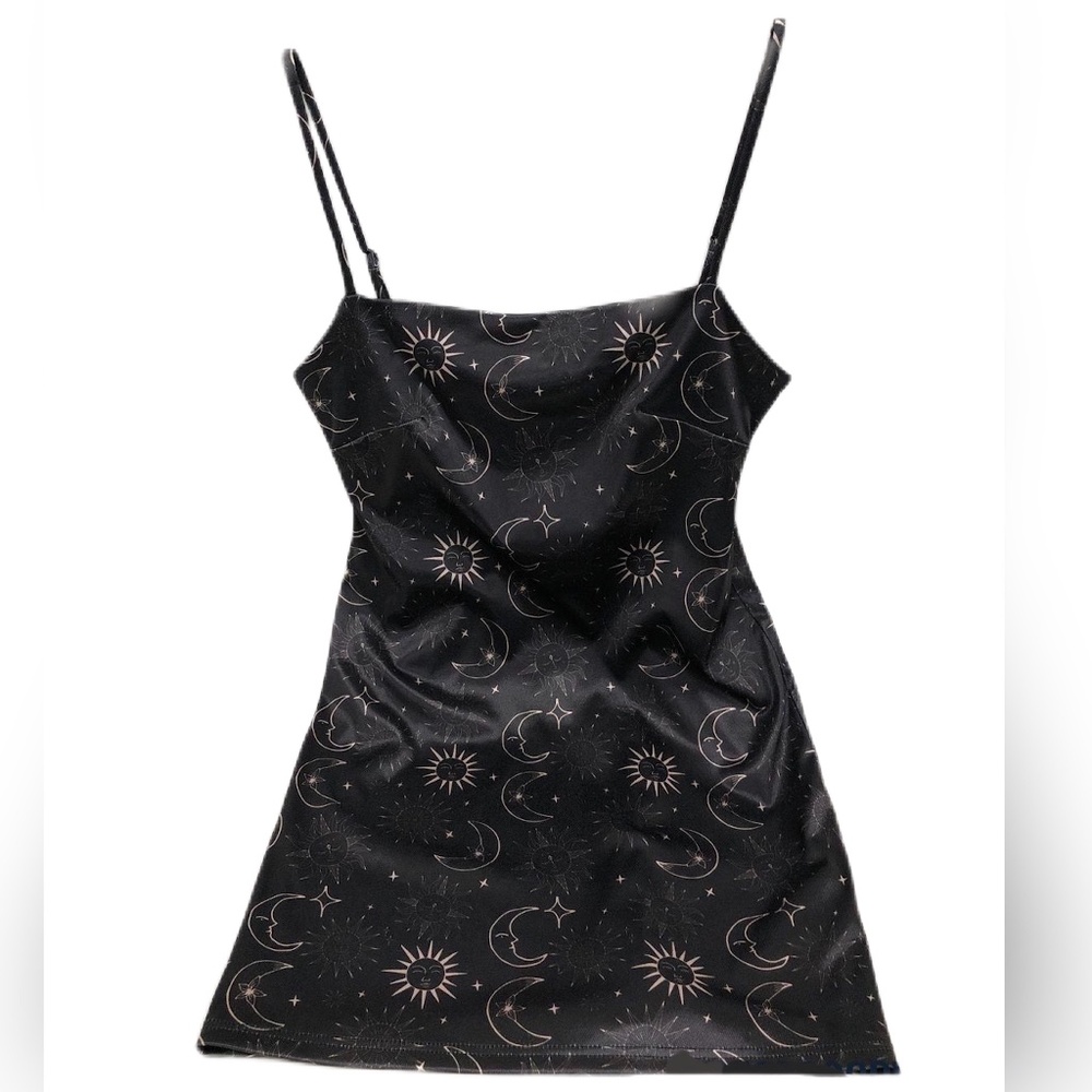 Urban Outfitters Ladies Black Celestial Sun Moon Stars Pullover Mini Dress S-p - Picture 2 of 16